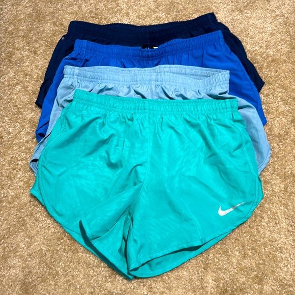 Nike Pants - Nike running shorts size small